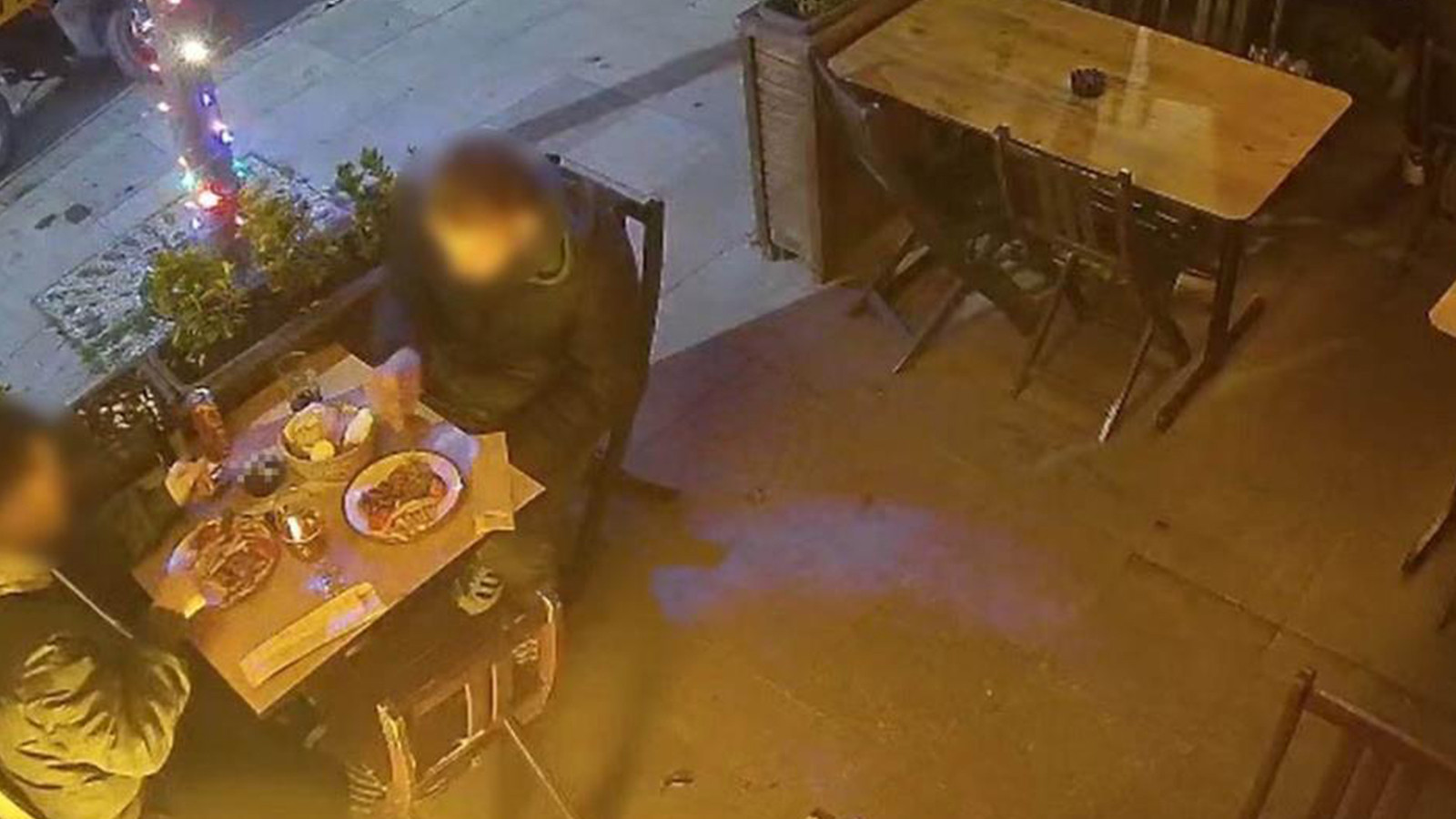 Yediler içtiler hesabı ödemeden kaçtılar