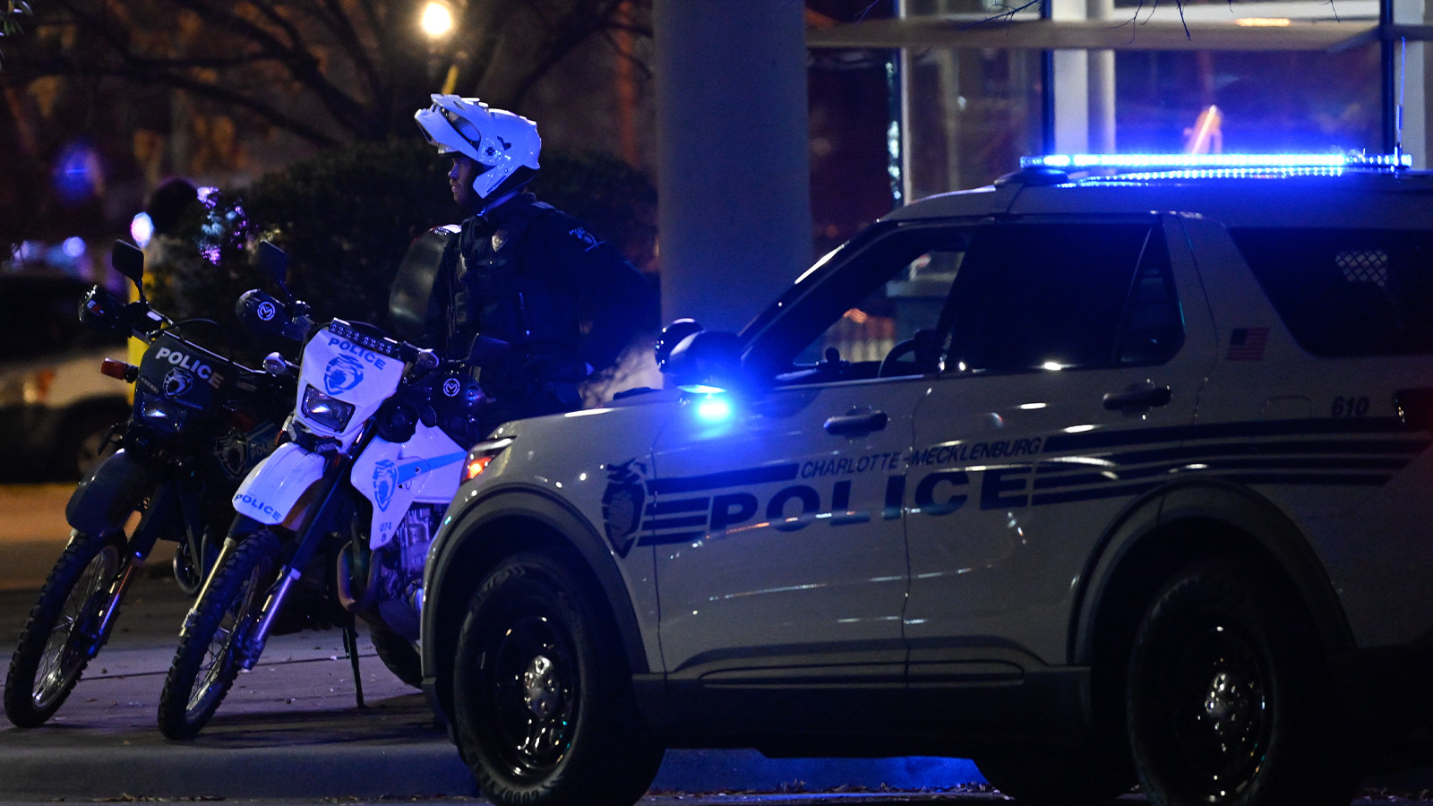 ABD göçmenlik ajanları bu kez de evli bir çifti yaraladı