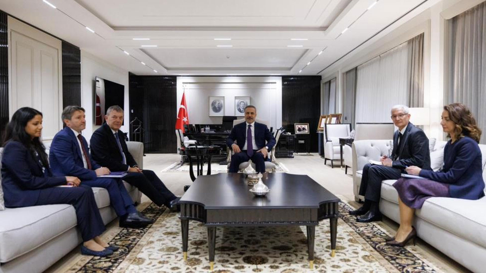 Bakan Fidan, UNRWA Genel Komiseri Lazzarini ile görüştü