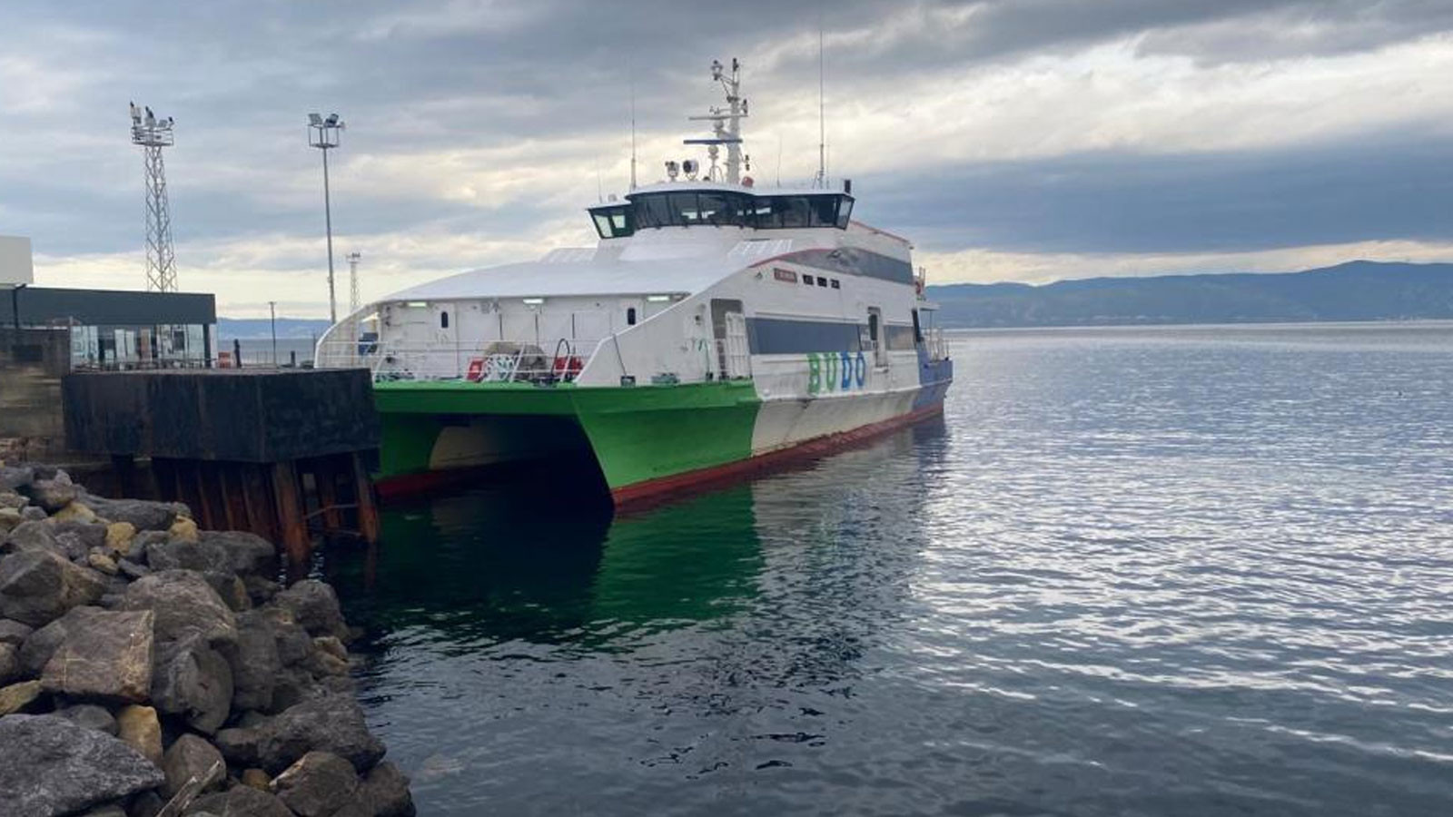 BUDO’da olumsuz hava engeli: 6 sefer iptal edildi