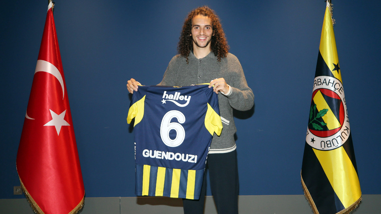 Fenerbahçe, Matteo Guendouzi'yi resmen duyurdu