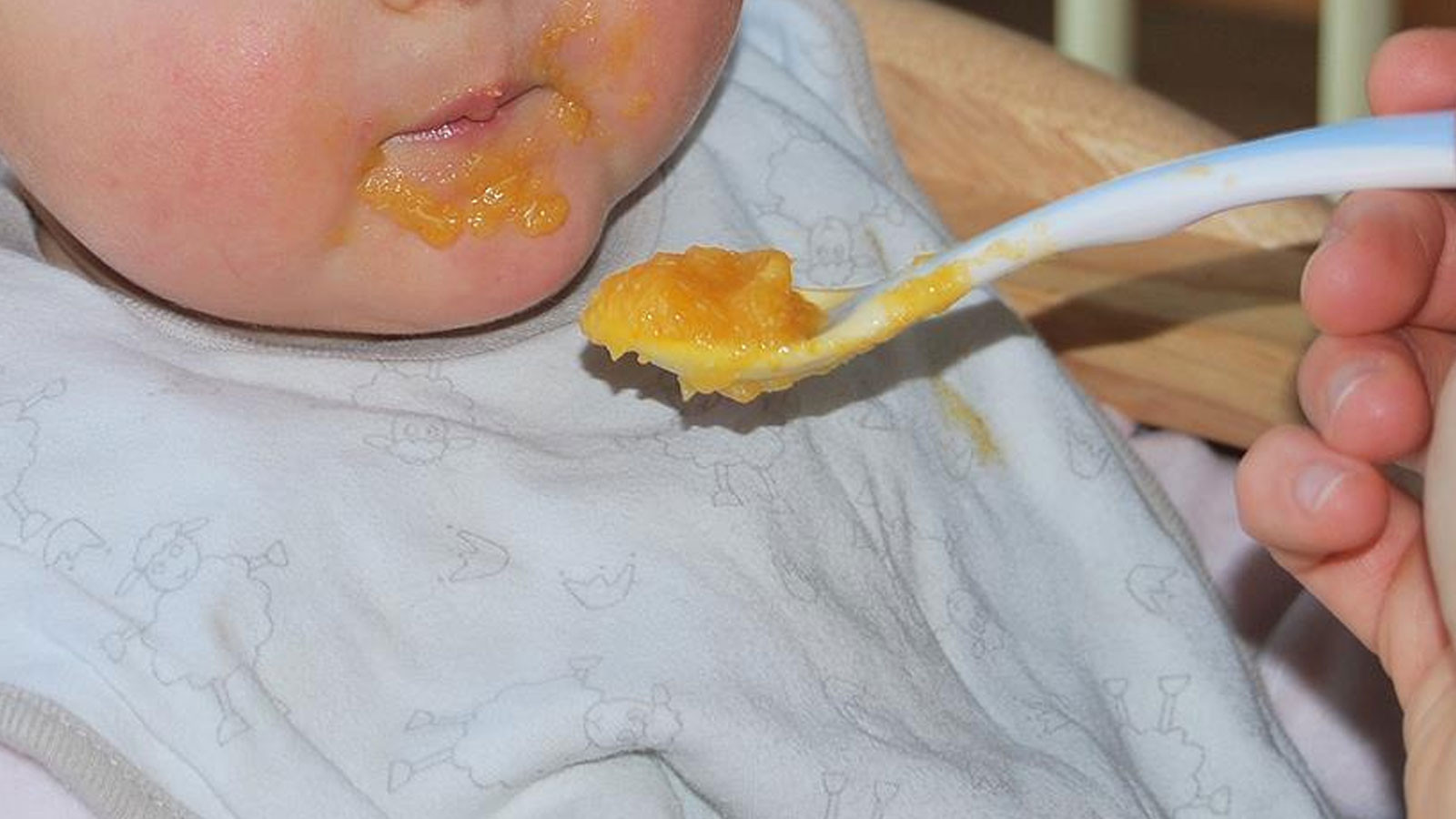 Nestle'de bebek maması krizi büyüyor: Türkiye dahil 50'den fazla ülkede ürünlerini geri çağırdı