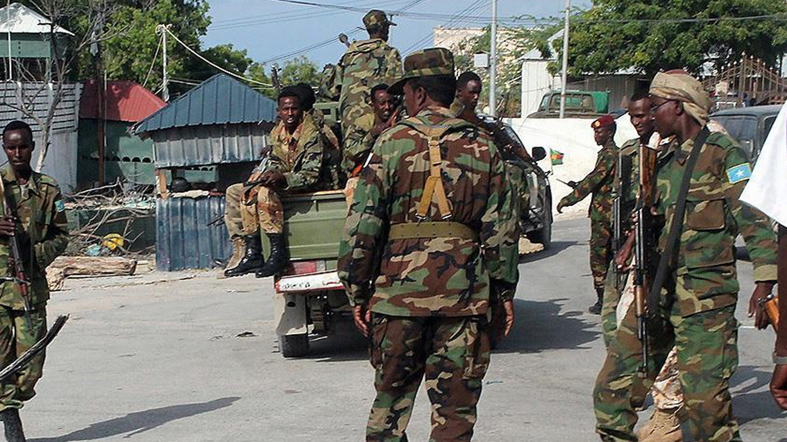 Somali'de 18 Eş-Şebab militanı etkisiz hale getirildi