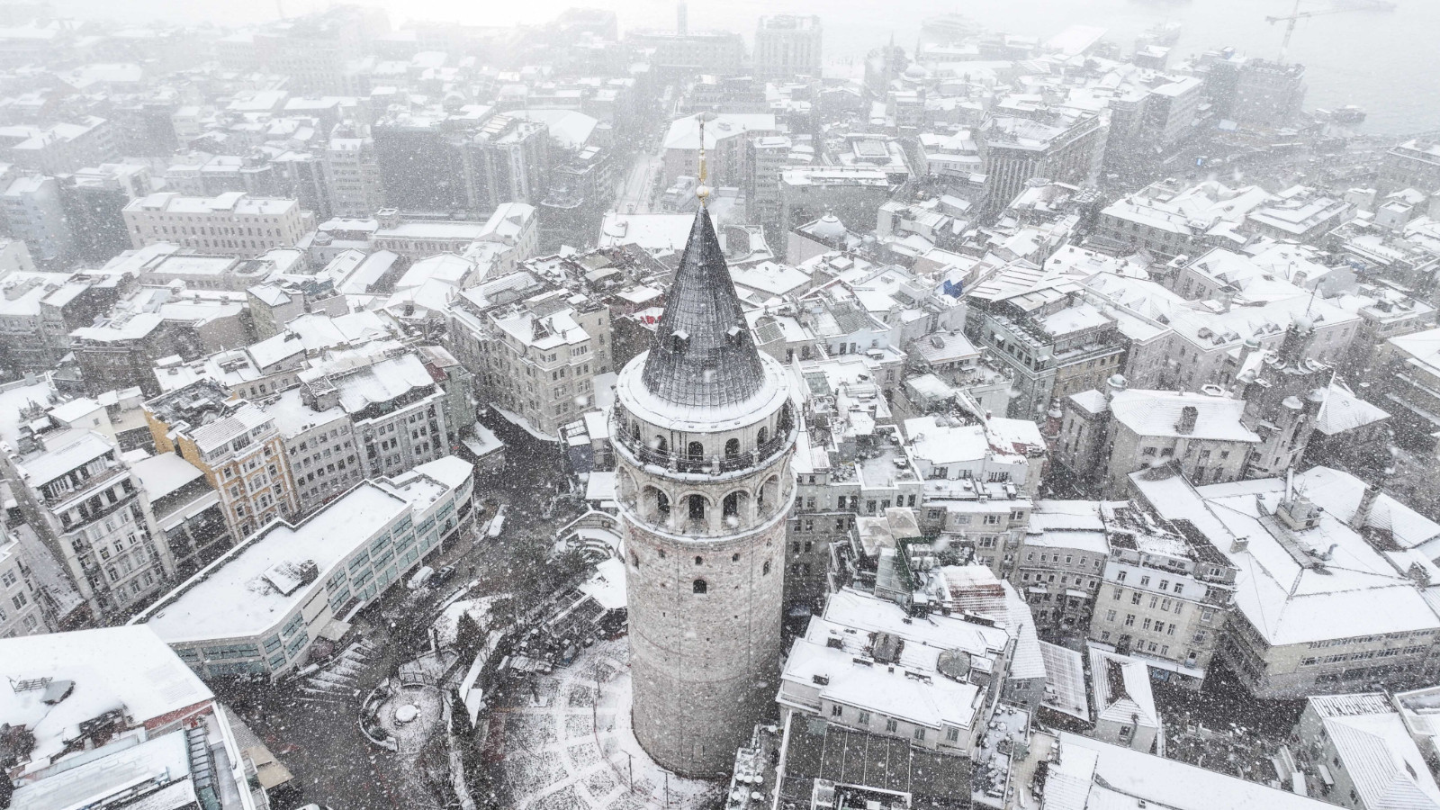 Meteoroloji'den sarı kodlu yeni kar uyarısı! Özellikle İstanbul ve Ankaralılar dikkat etsin!