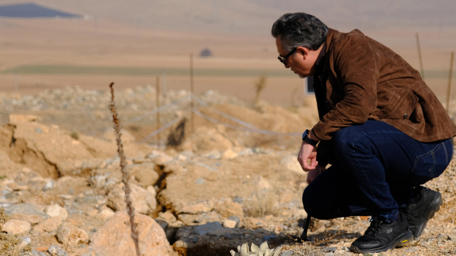 Bu kez merkeze 30 kilometre mesafede oluştu: Bir kentimiz çöküyor