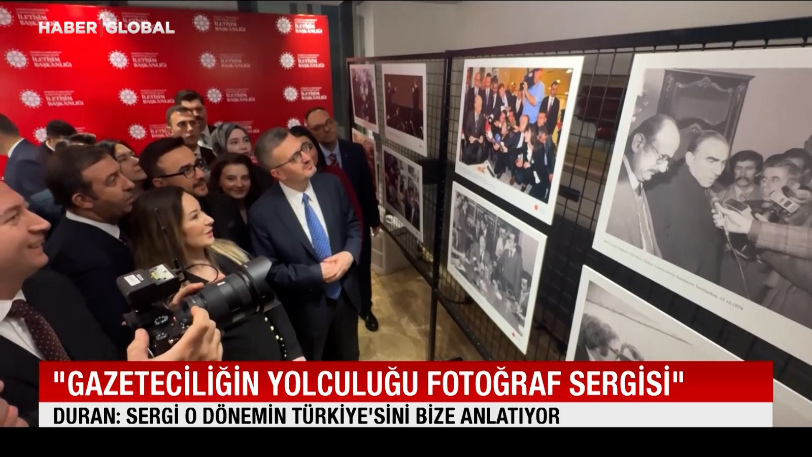 İletişim Başkanı Prof. Dr. Burhanettin Duran, "Gazeteciliğin Yolculuğu Fotoğraf Sergisi"nin açılışına katıldı