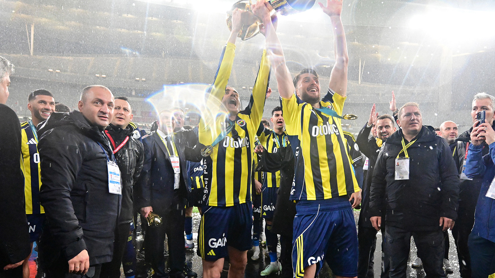 İsmail Yüksek'ten Guendouzi ve Musaba sözleri