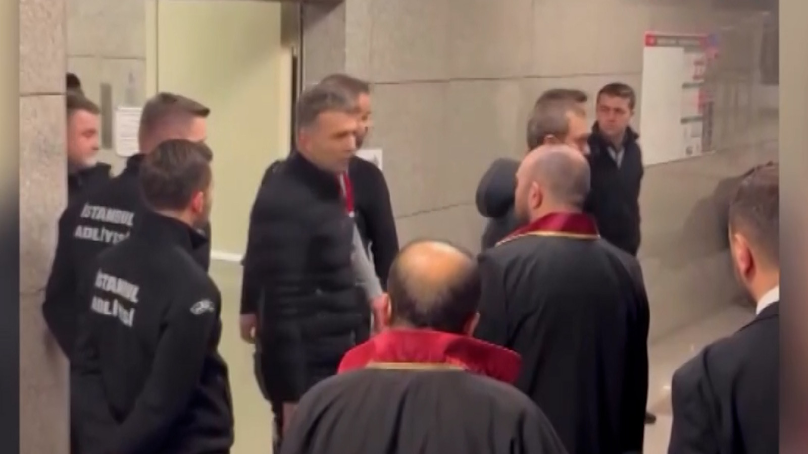 Kadın spikerin ifadesi soruşturmanın seyrini değiştirdi, ”Mehmet Akif Ersoy ne zaman gelse...”