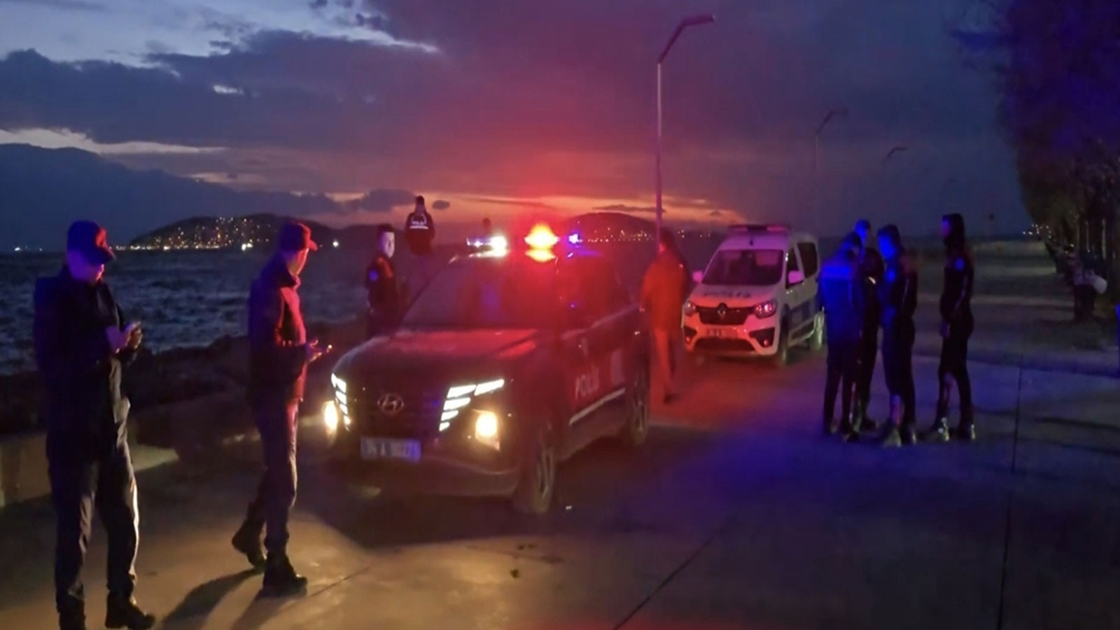 Maltepe'de yüzmek için denize giren şahıs boğularak can verdi