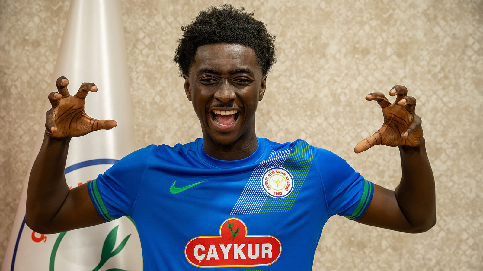 Rizespor, Jesurun Rak-Sakyi ile yollarını ayırdı