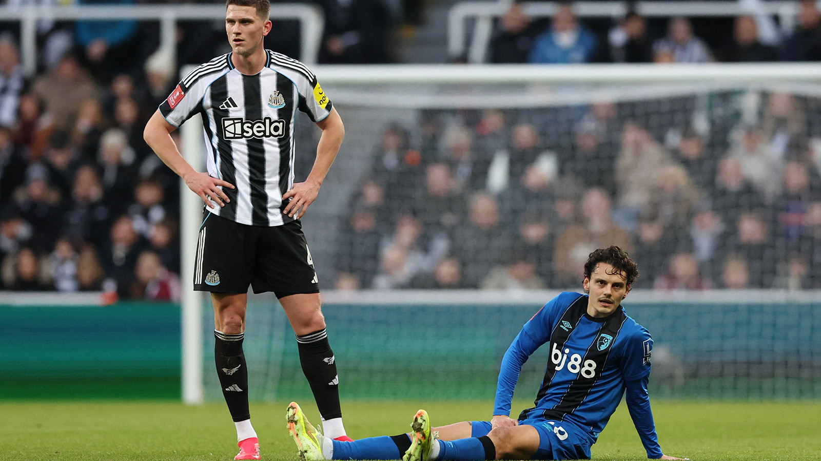 Enes Ünal yine sakatlandı