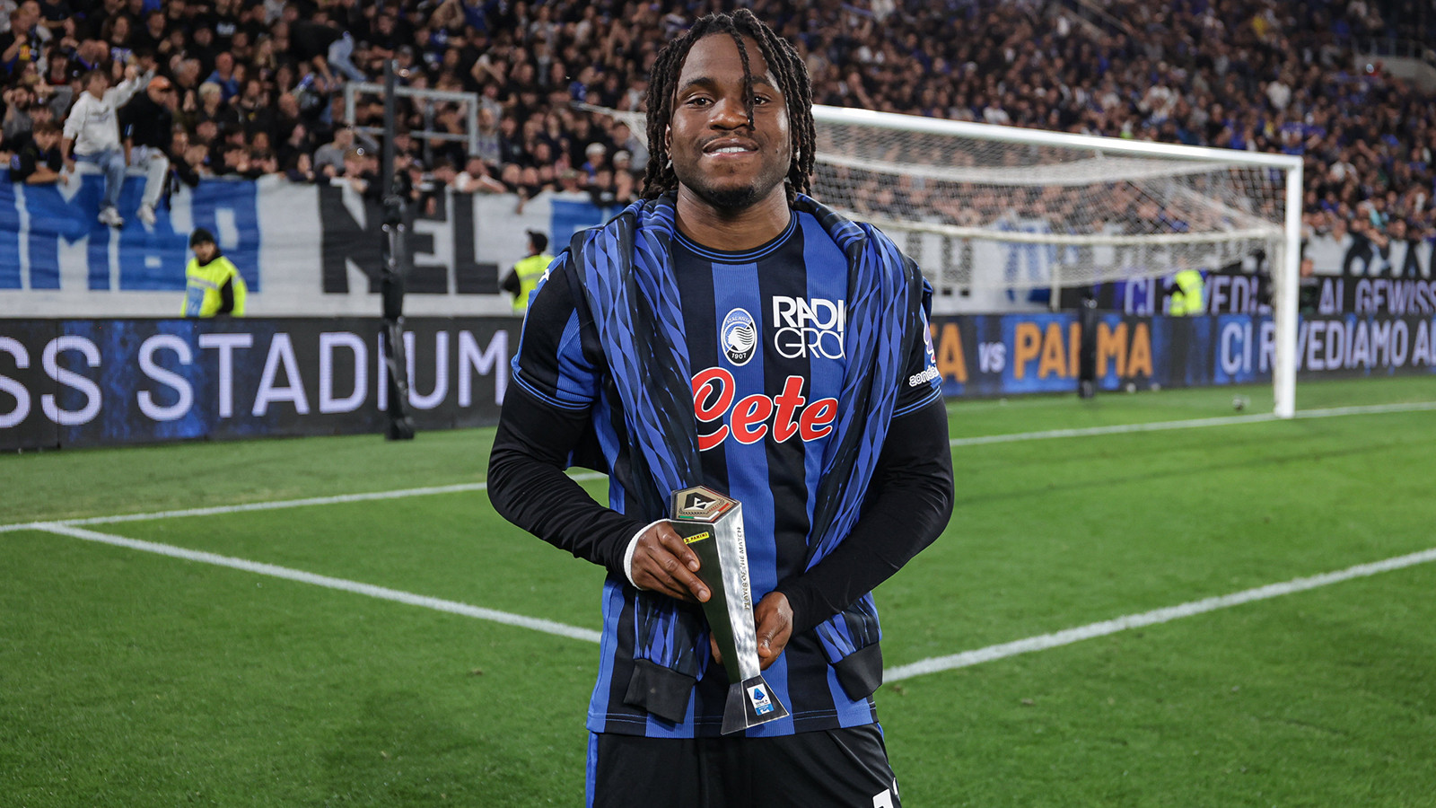 Fenerbahçe transferde durmuyor! Lookman için resmi açıklama