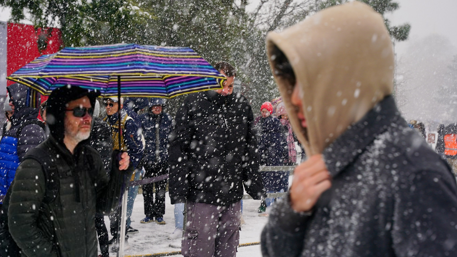 İstanbul Valiliği'nden kar yağışı açıklaması! Tarih verildi