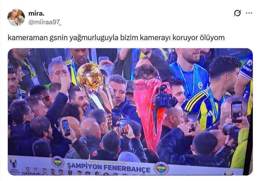 Derbideki yağmurluk krizi gündem oldu: 