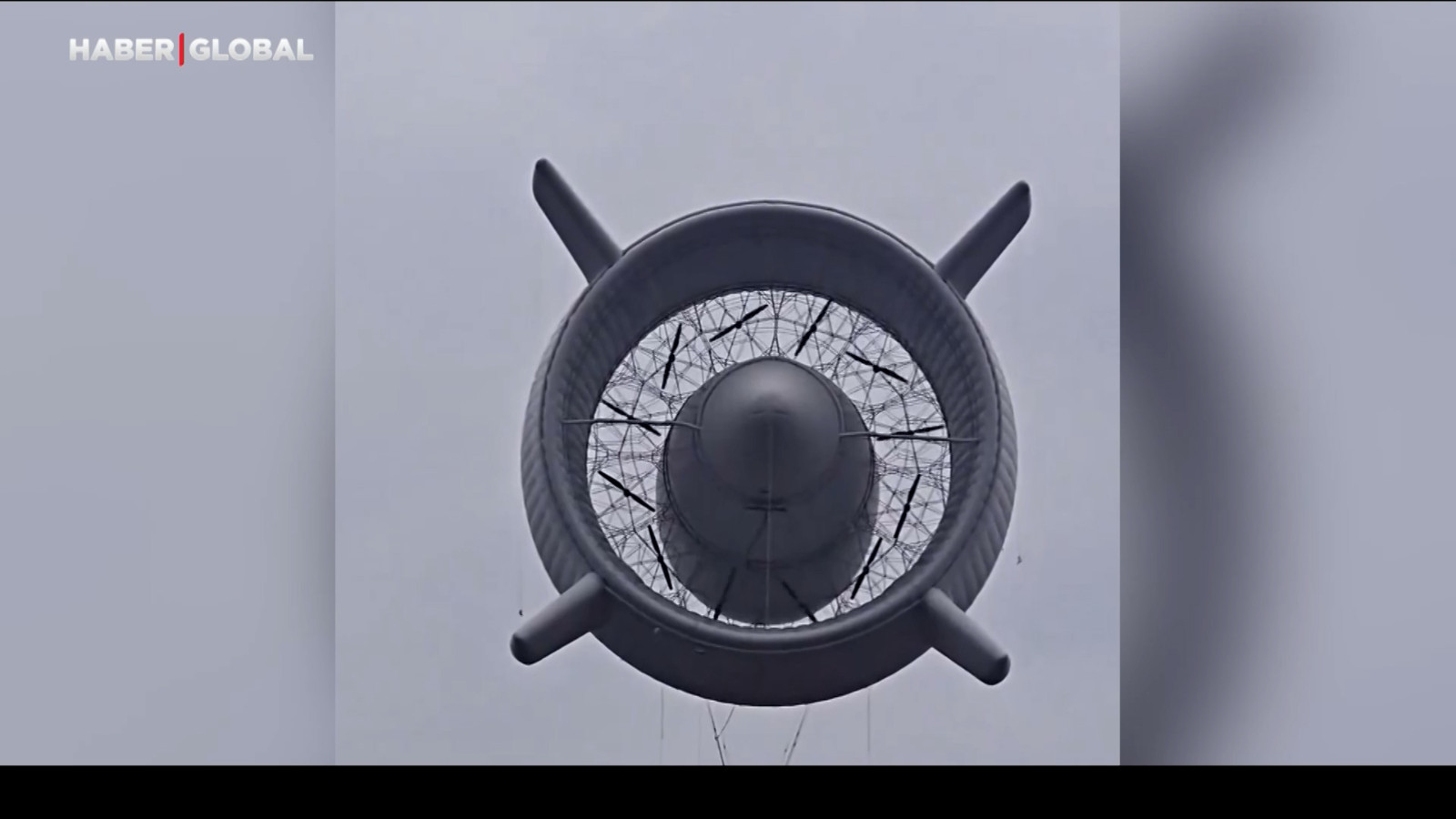 Bilim kurgu filmlerini aratmayan görüntü: Çin'de uçan rüzgar türbinleri elektrik üretiyor