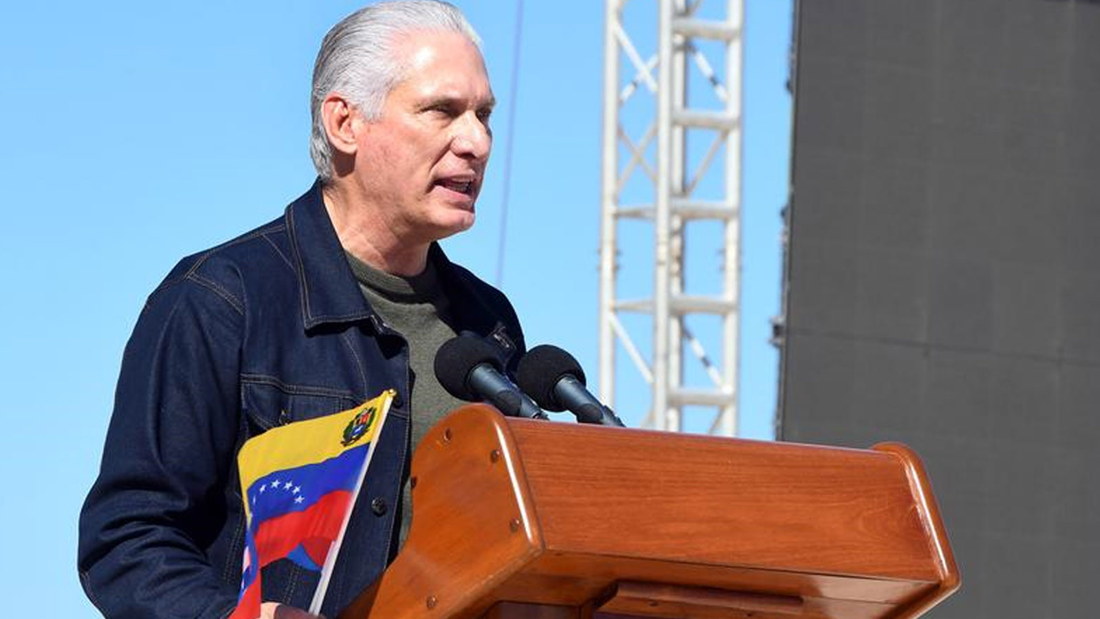 Küba Devlet Başkanı Canel'den Trump'a cevap: Kimse bize ne yapacağımızı dikte edemez