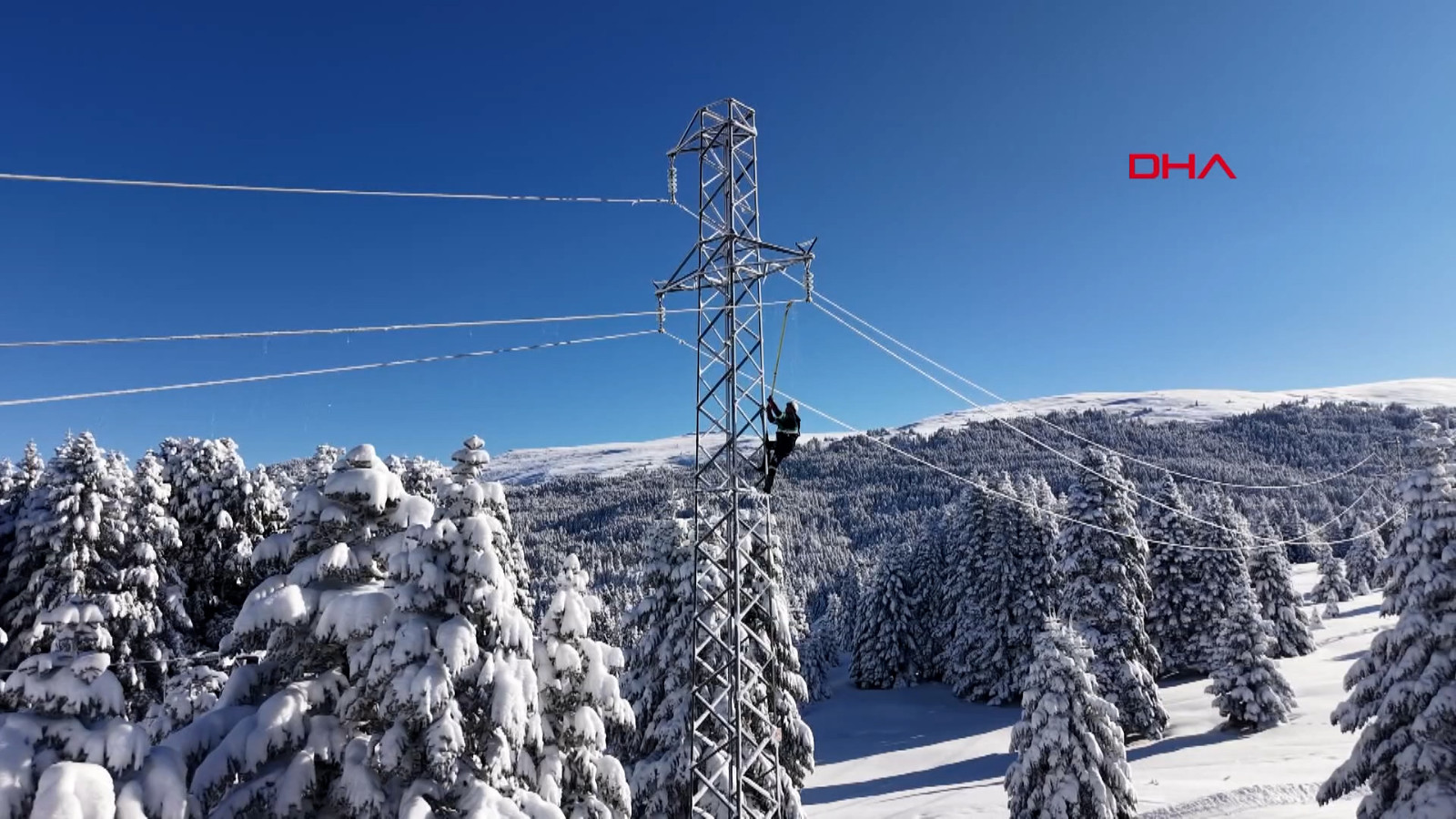 ‘Beyaz cennet’ Uludağ'da enerji mesaisi