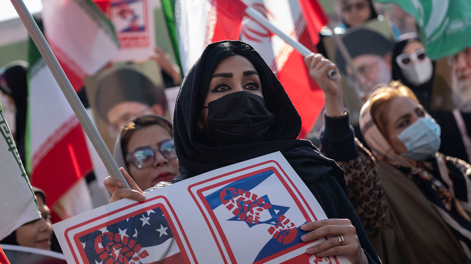 İran'da sular durulmuyor! Ölü sayısı 700'e yaklaştı