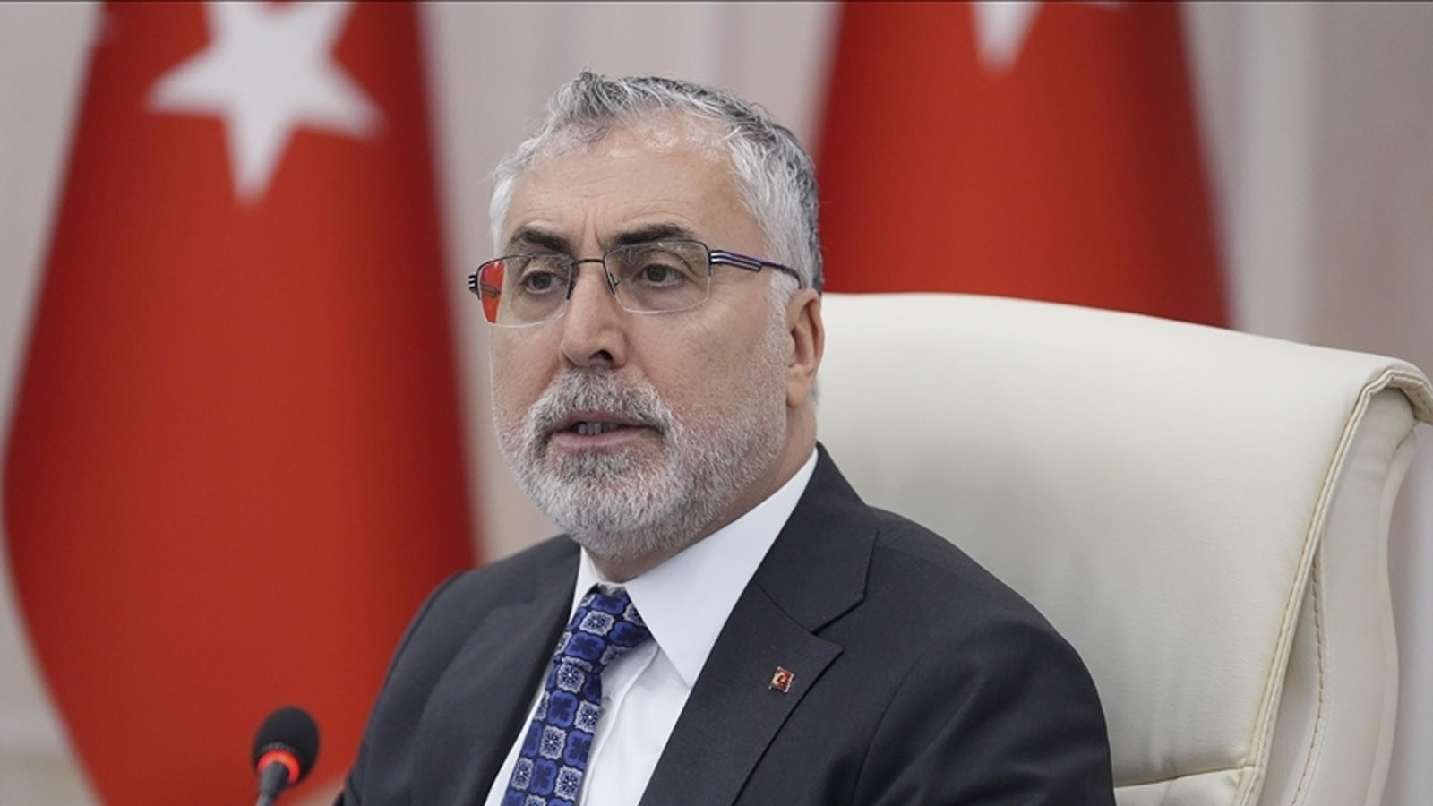 Bakan Işıkhan'dan CHP'ye 'emekli aylığı' tepkisi: Nöbet tutacağınıza SGK borçlarını ödeyin