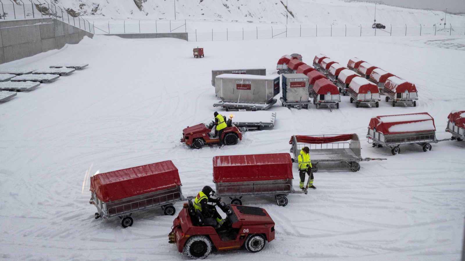 Trump'ın Grönland taktiği: Böl ve satın al!