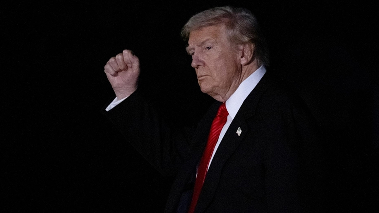 ABD Başkanı Trump'tan şok karar! 21 Ocak’tan itibaren 75 ülkenin vize işlemlerini askıya alacak