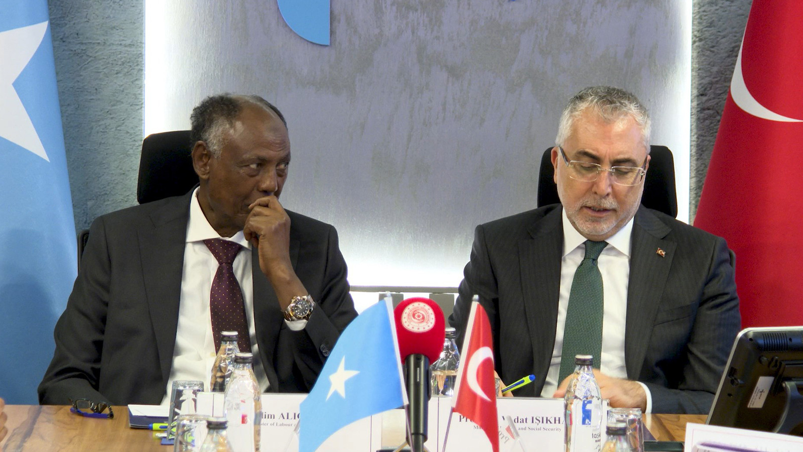 Çalışma ve Sosyal Güvenlik Bakanı Işıkhan, Somalili mevkidaşı Ibro ile bir araya geldi