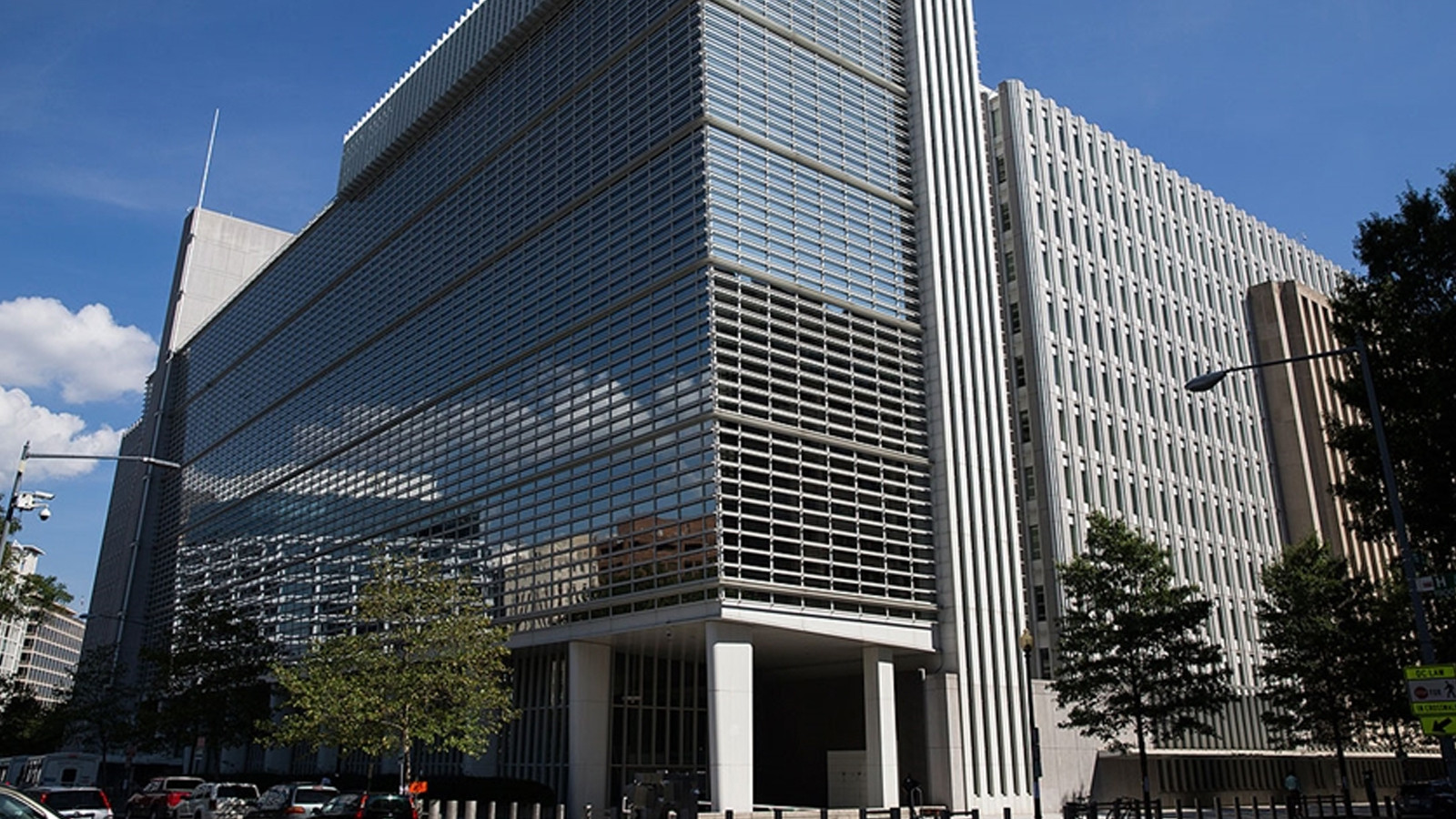 Dünya Bankası Türkiye ekonomisinin 2026 büyüme tahmini yükseltti