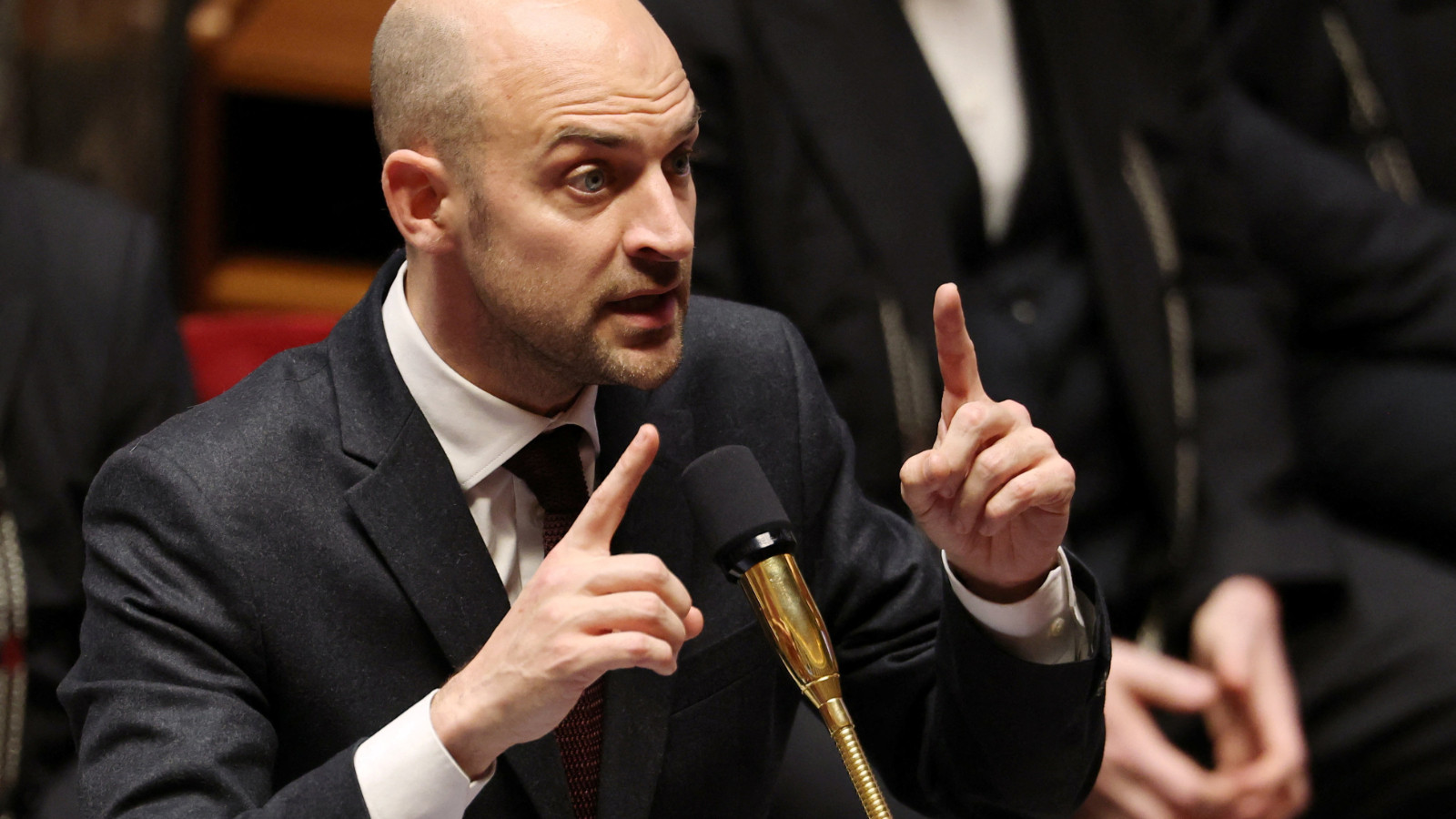 Fransa, 6 Şubat'ta Grönland'da bir konsolosluk açacak