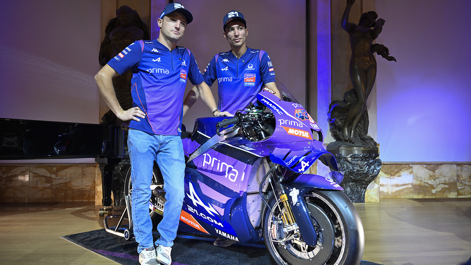 Toprak Razgatlıoğlu'nun MotoGP'de kullanacağı motosiklet tanıtıldı