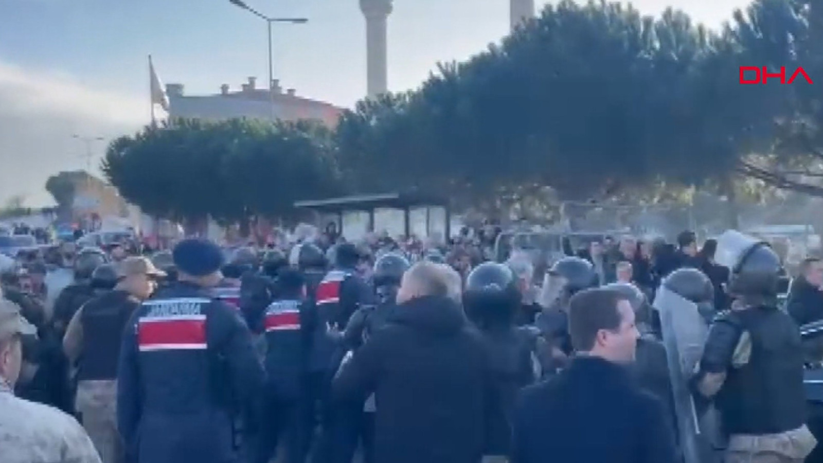 Ekrem İmamoğlu'nun diploma davasında gerginlik