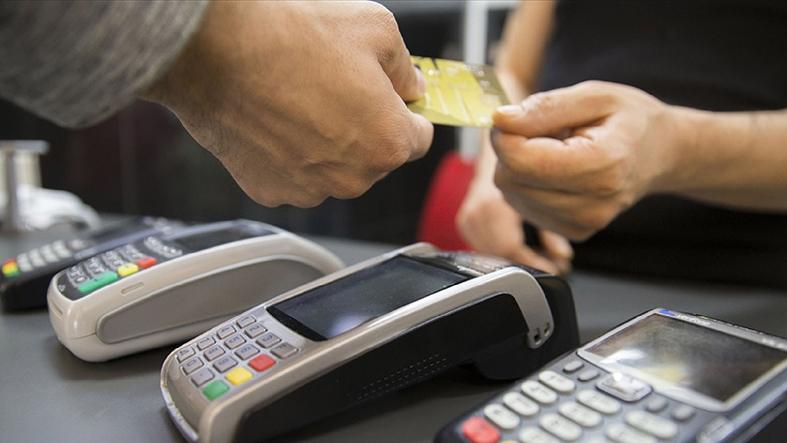 Kredi kartıyla alışverişlerde yeni dönem: Bugün resmen devreye girdi