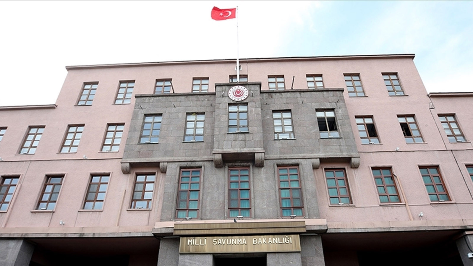 MSB'den 'İran' açıklaması: Hudut güvenliği büyük bir özveriyle korunuyor