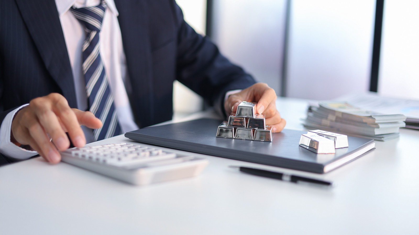 Rekor üstüne rekor kırıyor, 2026 gümüş yılı mı olacak?