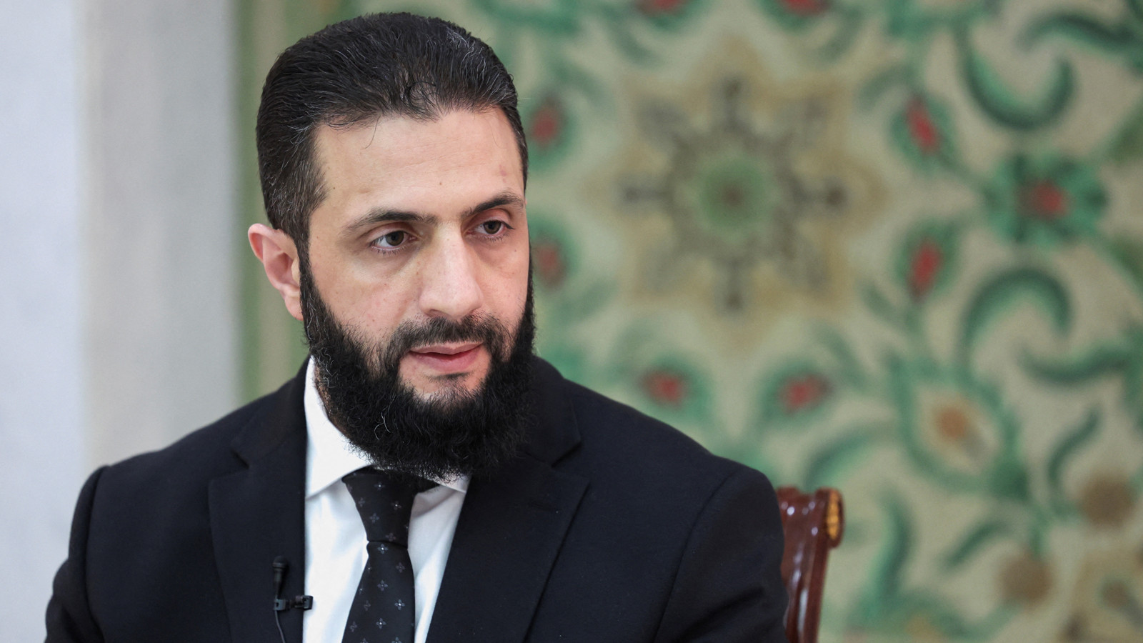 Suriye lideri Şara: Kürtlerin korunması entegrasyondan geçer!