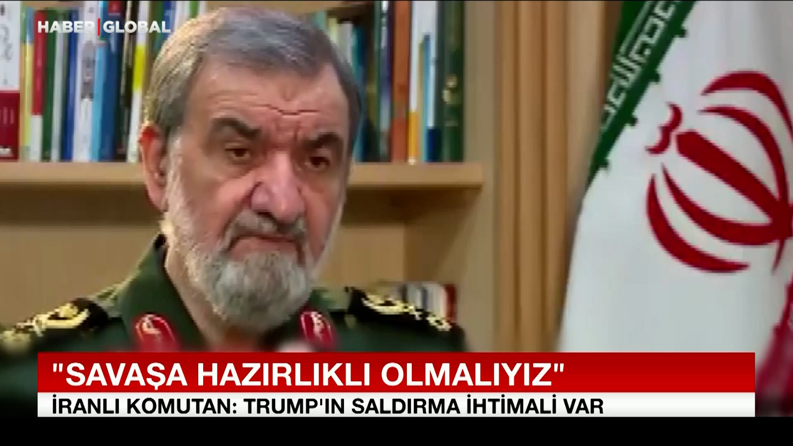 İranlı komutan: Savaşa hazır olun