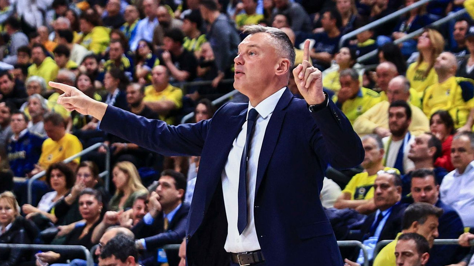 Kritik karşılaşma öncesi Fenerbahçe Beko Başantrenörü Sarunas Jasikevicius'tan açıklama