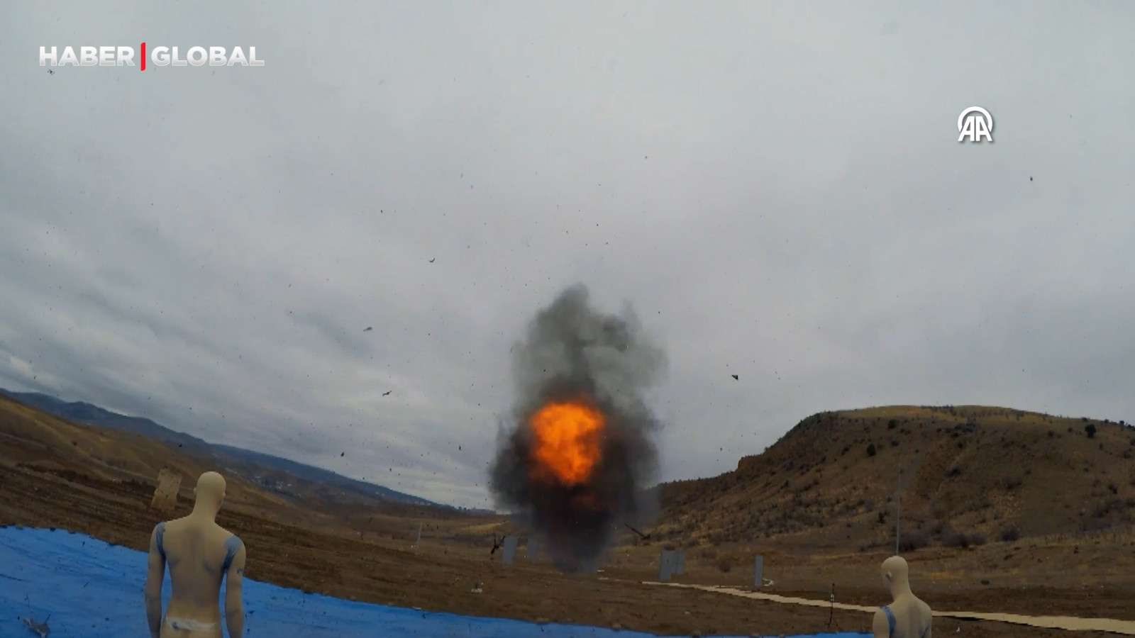 Milli vurucu İHA'lar KARGU ve ALPAGU Avrupa'ya ihraç edildi