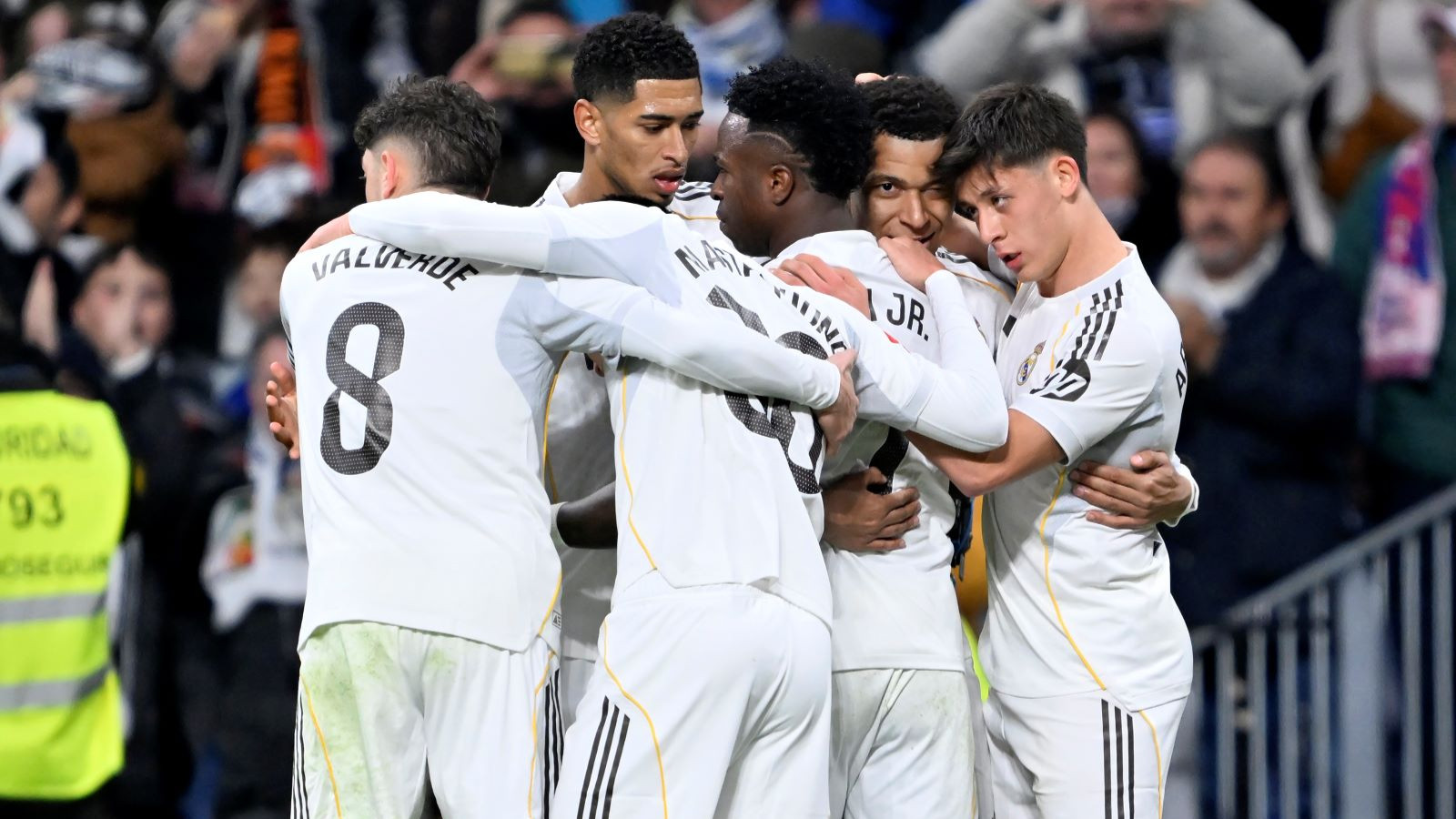 Arda Güler Real Madrid'de herkesi ipten aldı, maçın adamı seçildi