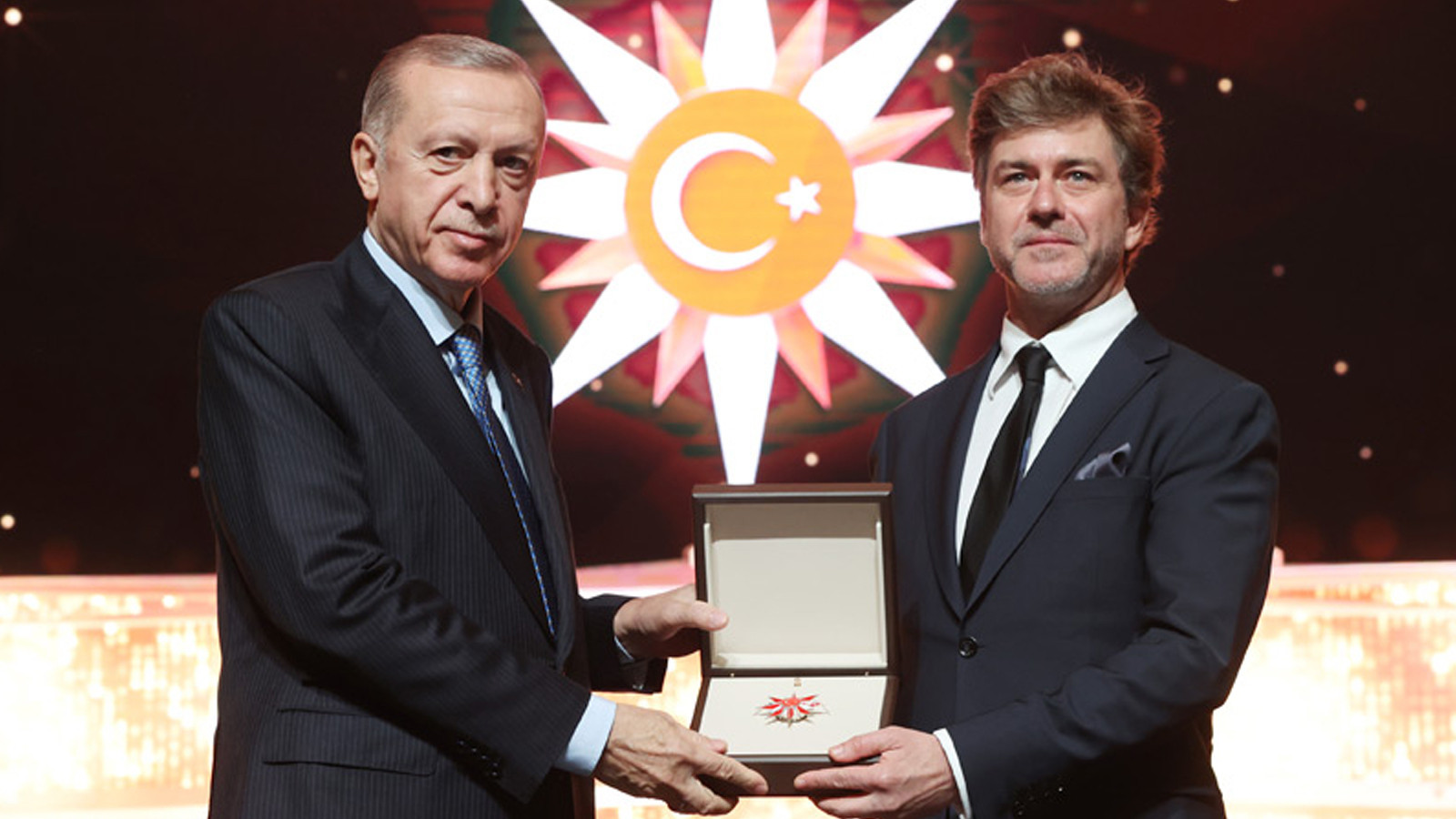 Görevden alınan Tan Sağtürk'e yeni görev! Bakan duyurdu