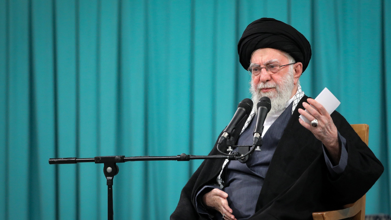 Hamaney, protestolarda binlerce kişinin öldüğünü kabul etti