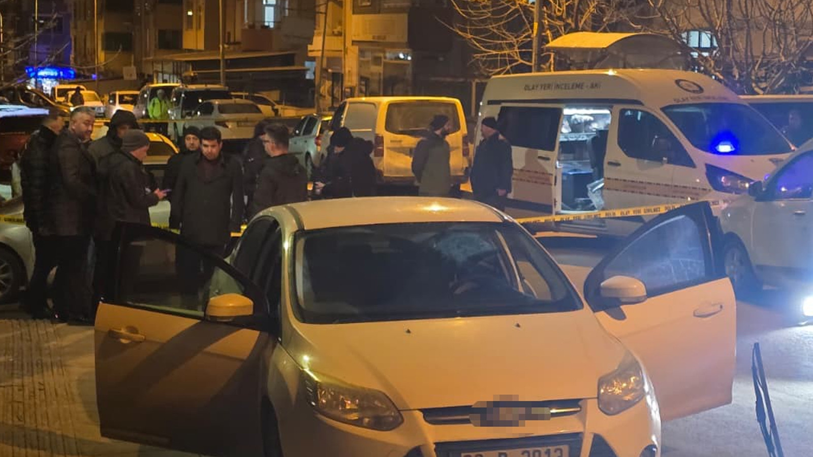 Bilecik'te korkunç olay! Polis memuru eski eşinin evlendiği polisi silahla vurdu