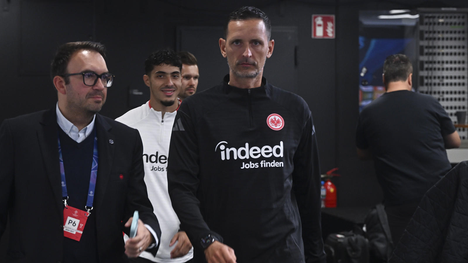 Eintracht Frankfurt, teknik direktör Dino Toppmöller'i görevden aldı