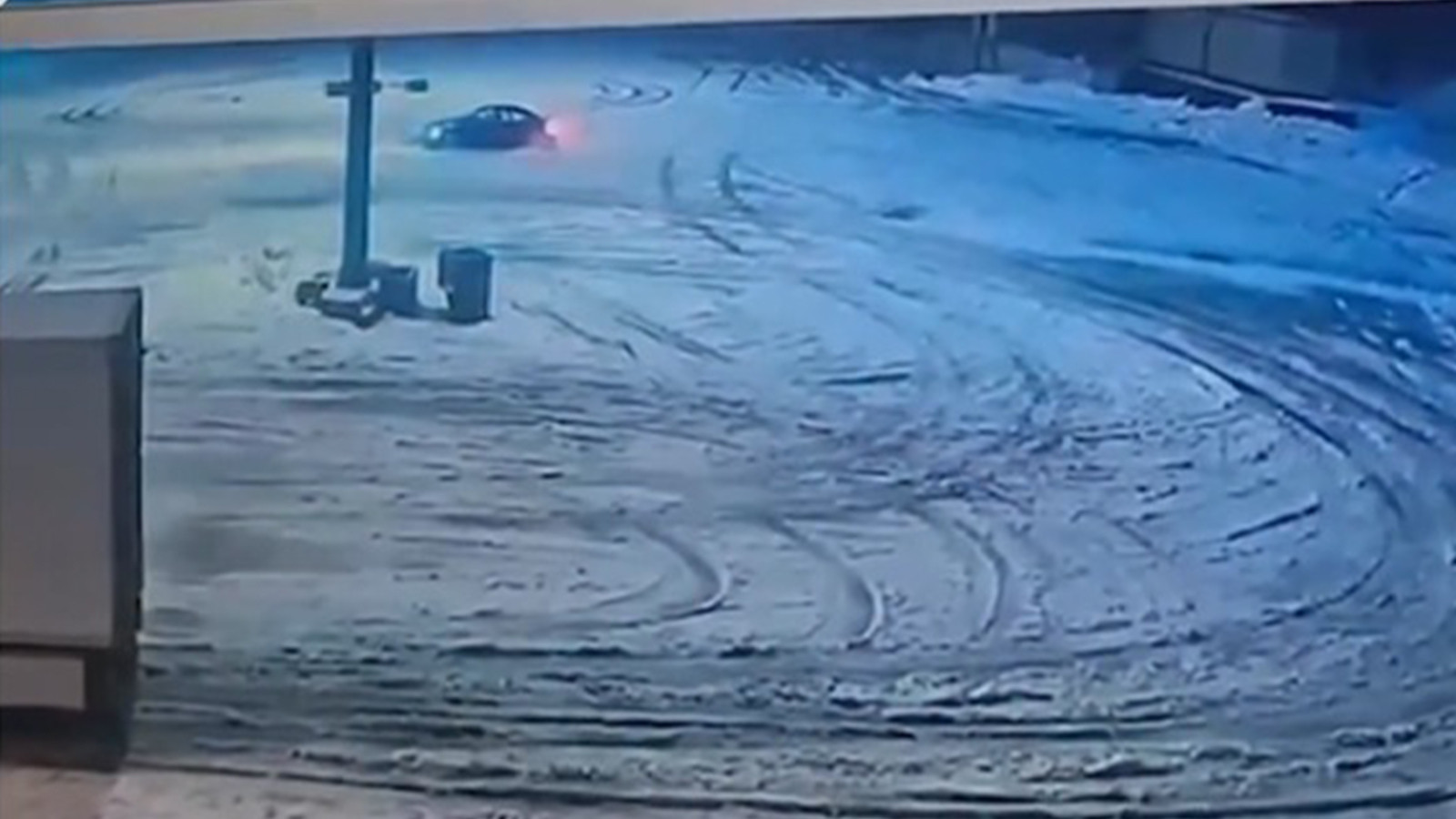 Dinlenme tesisinde drift! Ehliyeti iptal edildi