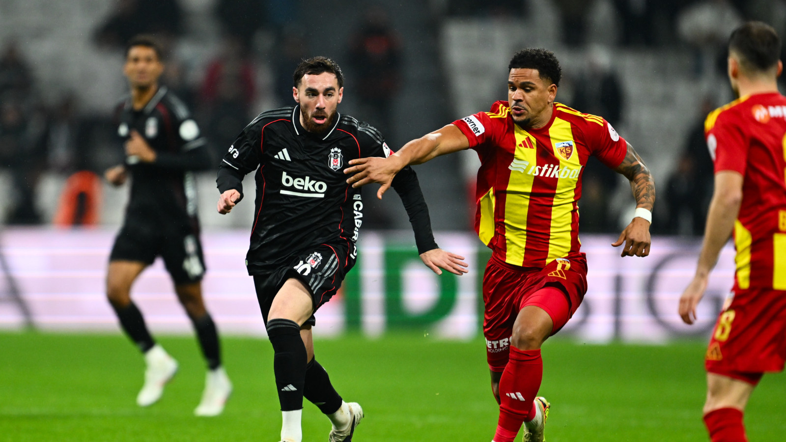 MAÇ SONUCU | Beşiktaş 1-0 Kayserispor | Tribünde istifa sesleri