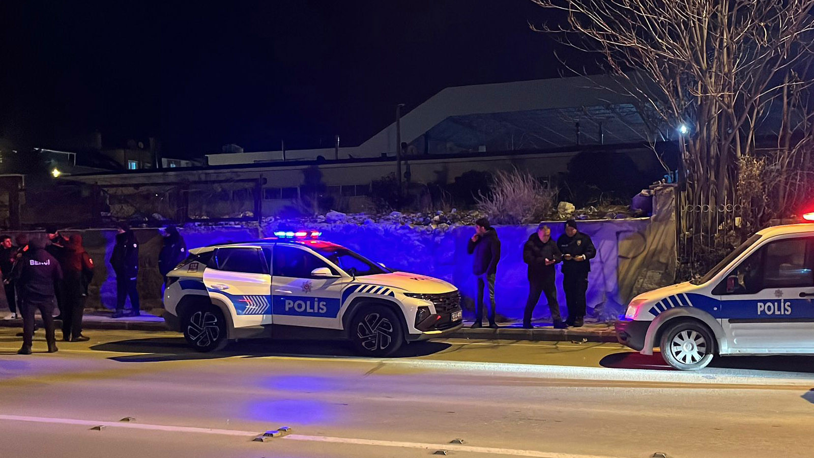 Burdur'da 17 yaşındaki çocuk yaşıtını bıçakladı