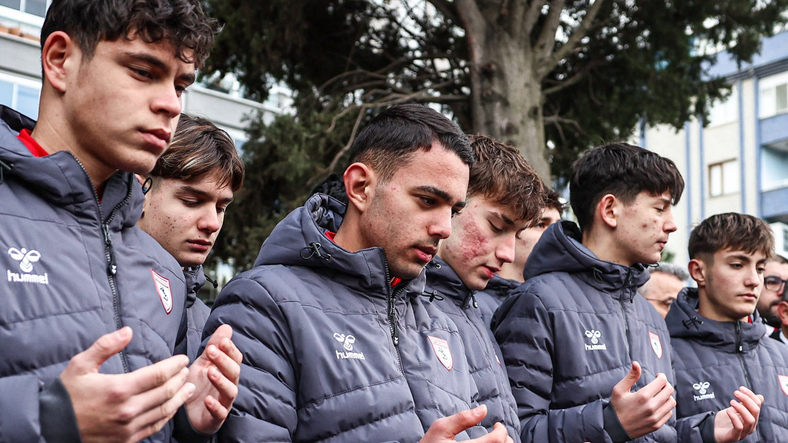 Samsunspor'dan 'futbol şehitleri' için sessiz yürüyüş