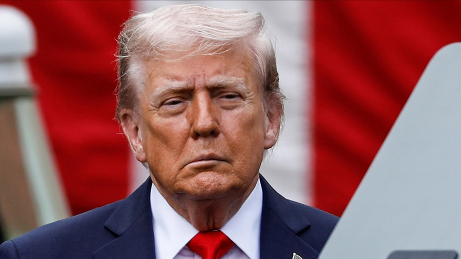 ABD Başkanı Trump, Davos yolundan geri döndü