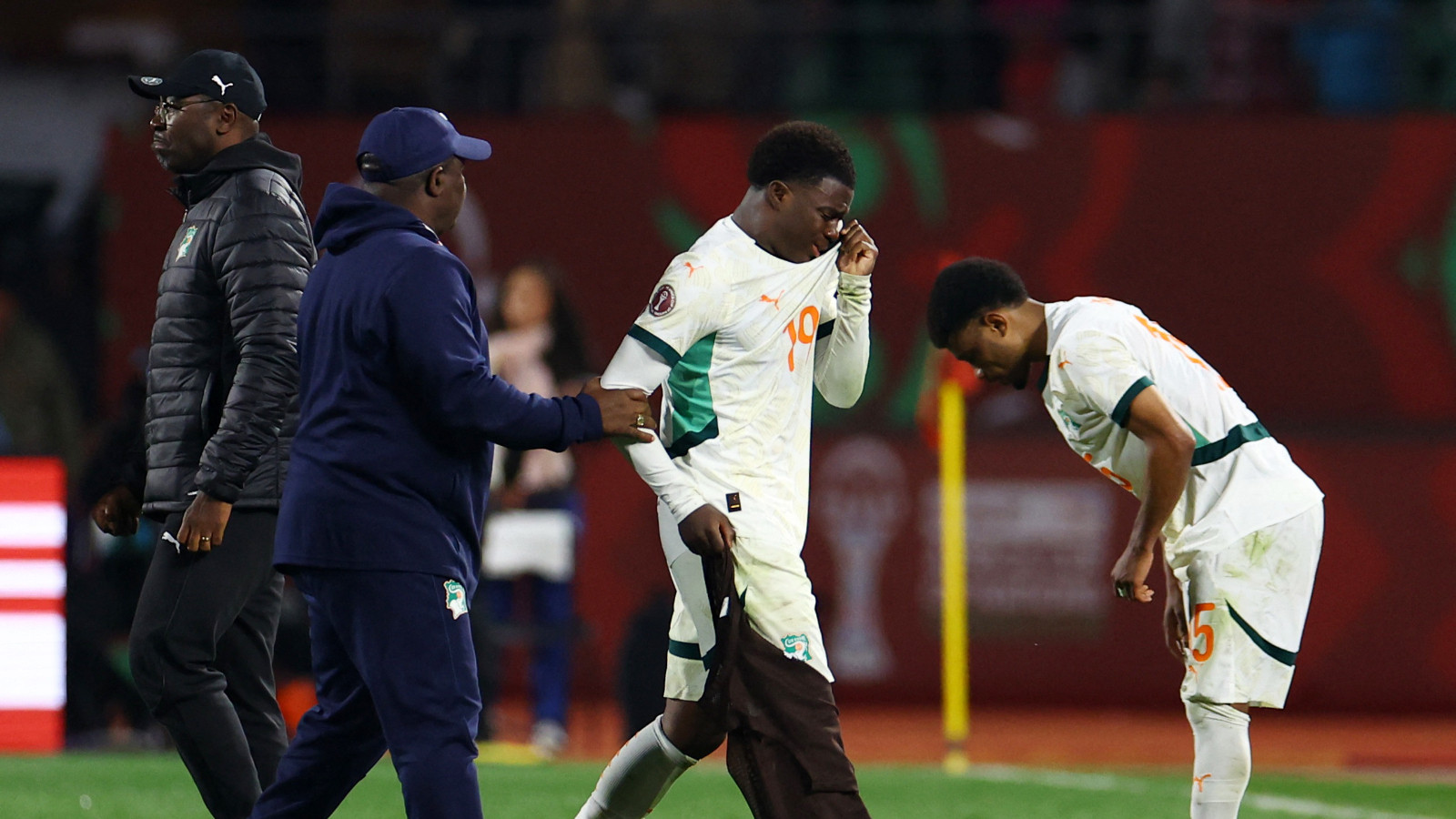 Galatasaray'ın Oulai için yaptığı takas içeren teklifi reddedildi