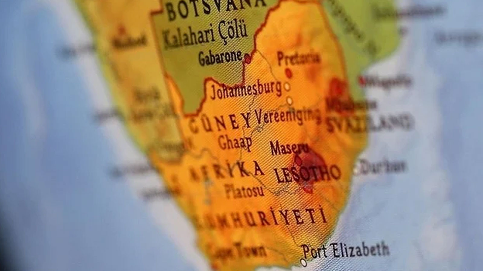 Güney Afrika'da mahkeme binası önünde silahlı saldırı: 2 kişi hayatını kaybetti