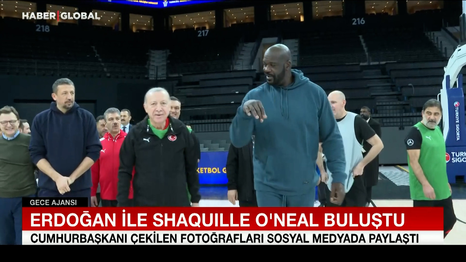Erdoğan ve NBA yıldızı Shaq sahada